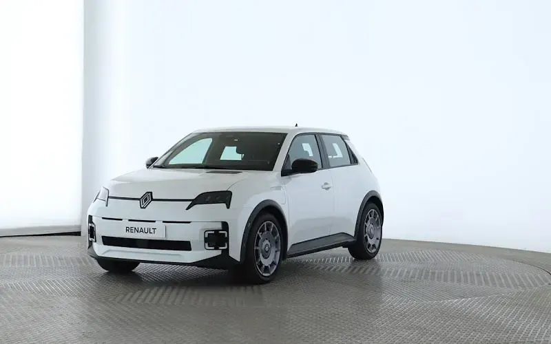 Używany Renault R5 Evolution 89 kW (122 KM) 2025 Biały Hatchback