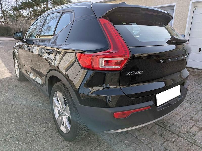 Gebraucht Volvo XC40 190 PS (139 kW) 2020 Schwarz SUV