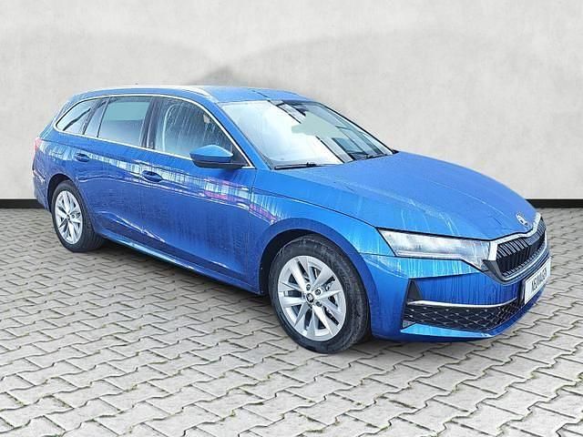 Neu Skoda Octavia Selection 150 PS (110 kW) 2025 Graphitegrau metallic Kombi