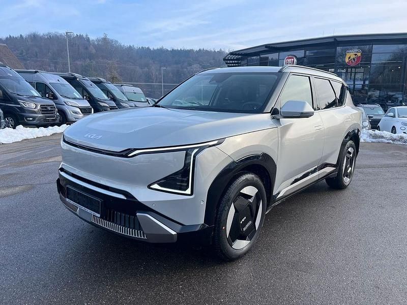 Neu Kia EV5 160 kW (218 PS) 2026 Silber SUV