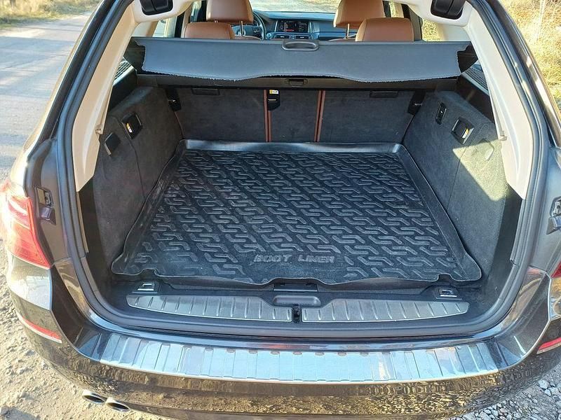 Gebraucht BMW 530 258 PS (189 kW) 2016 Braun Kombi