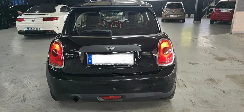 Gebraucht Mini One D 95 PS (69 kW) 2017 Schwarz Kleinwagen