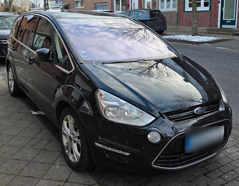 Second-hand Ford S-MAX S 140 CP (102 kW) 2012 Negru Monovolum
