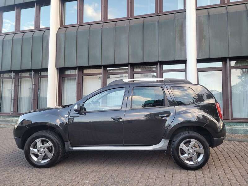Perlmuttschwarz Gebraucht 2013 Dacia Duster Prestige SUV | 9.900 € (Etwas zu teuer) - Bild 1/4