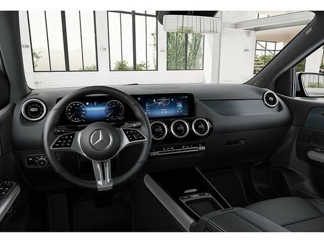 Gebraucht Mercedes B180 Advanced 136 PS (100 kW) 2024 Silber / hightechsilber Van / Kleinbus