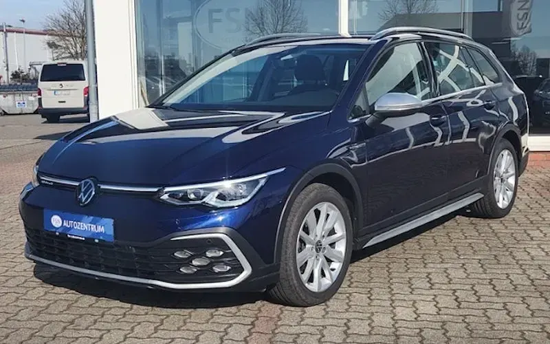 Gebraucht VW Golf Alltrack 200 PS (147 kW) 2023 Blau Kombi