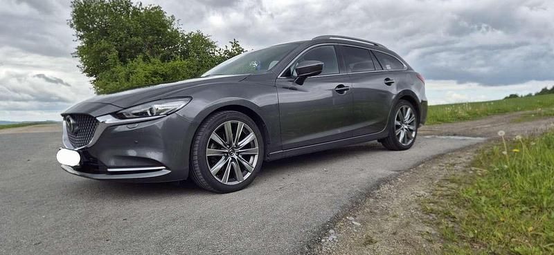 Grau Gebraucht 2019 Mazda 6 Sports-Line Kombi | 20.000 € (Fairer Preis) - Bild 1/4