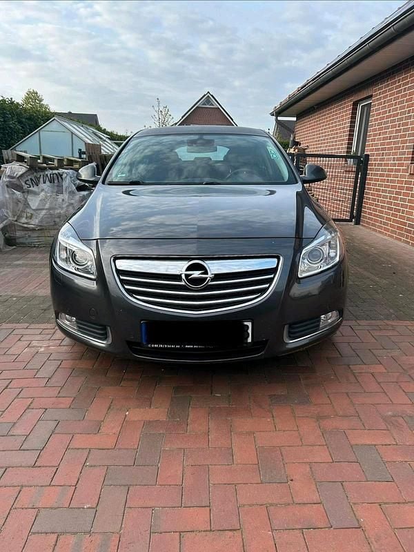 Gebraucht Opel Insignia 131 PS (96 kW) 2009 Grau Limousine