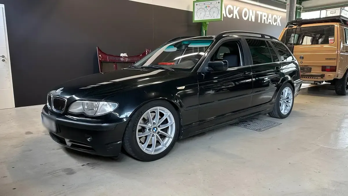 Gebraucht BMW 330 231 PS (169 kW) 2002 Schwarz Kombi