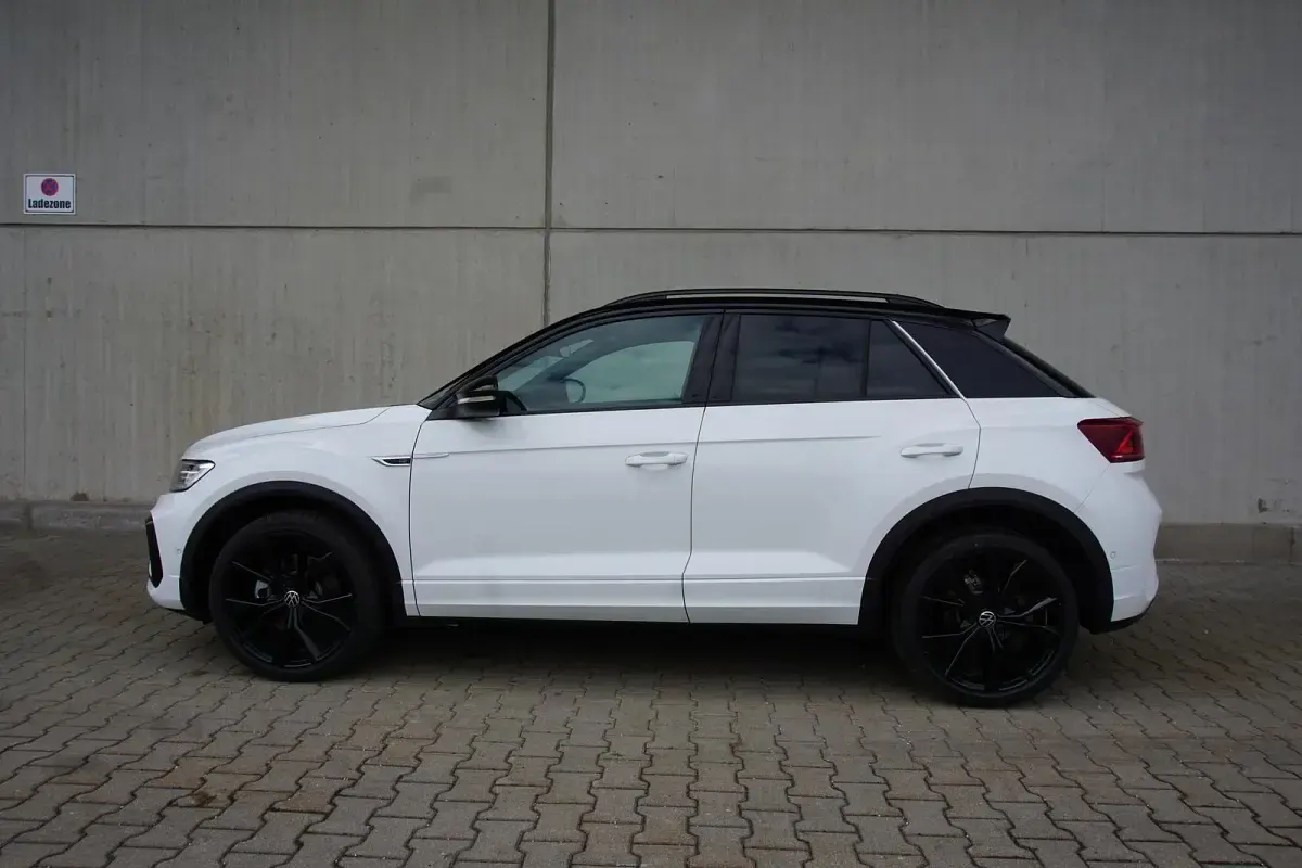 Neu VW T-Roc R-line 150 PS (110 kW) 2026 Pure weiß SUV