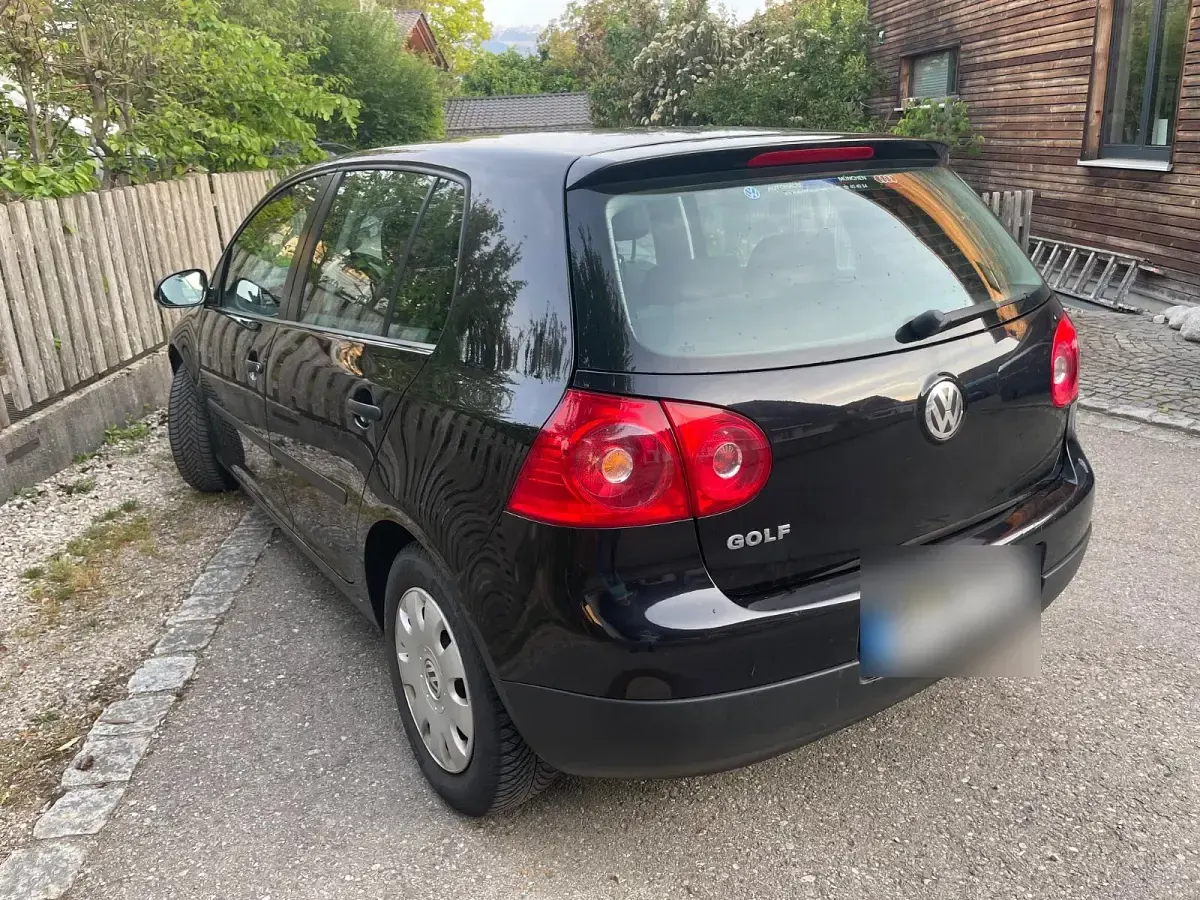 Gebraucht VW Golf V 75 PS (55 kW) 2003 Schwarz Kleinwagen