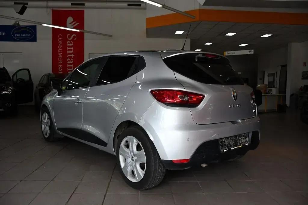 Gebraucht Renault Clio IV Dynamique 90 PS (66 kW) 2014 Grau Limousine