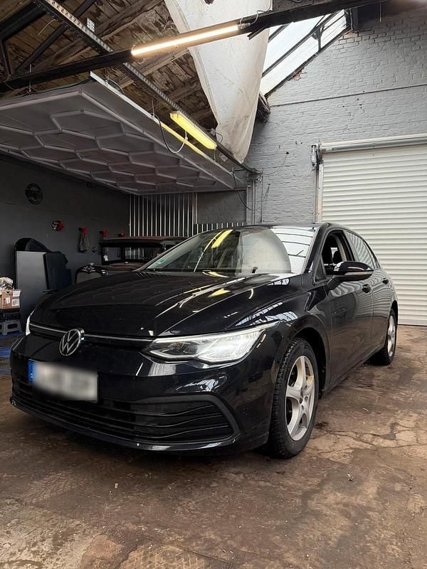 Gebraucht VW Golf 130 PS (95 kW) 2022 Blau Limousine