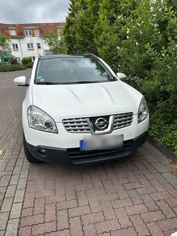 Gebraucht Nissan Qashqai 116 PS (85 kW) 2010 Weiß SUV