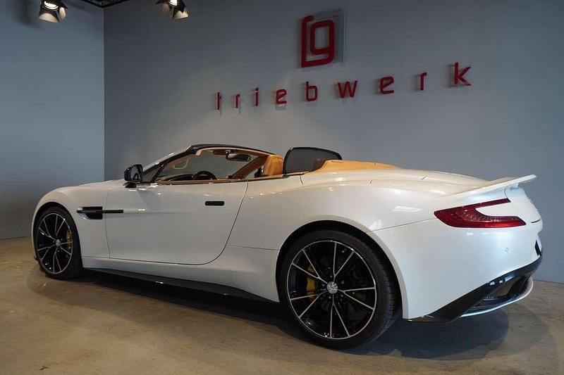 Gebraucht Aston Martin Vanquish 572 PS (420 kW) 2014 Weiß Cabrio