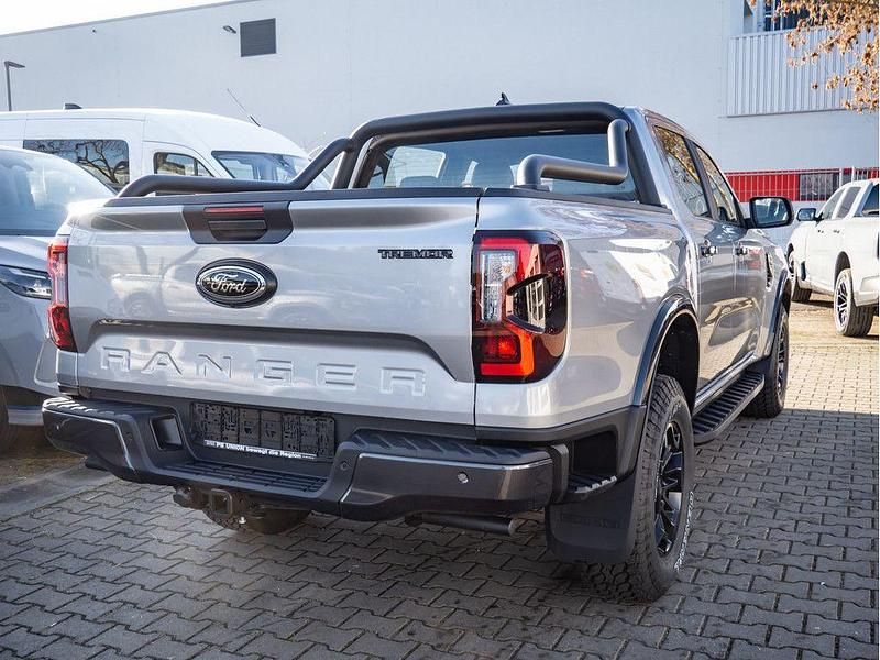 Neu Ford Ranger Tremor 205 PS (150 kW) 2026 Silber Abholung