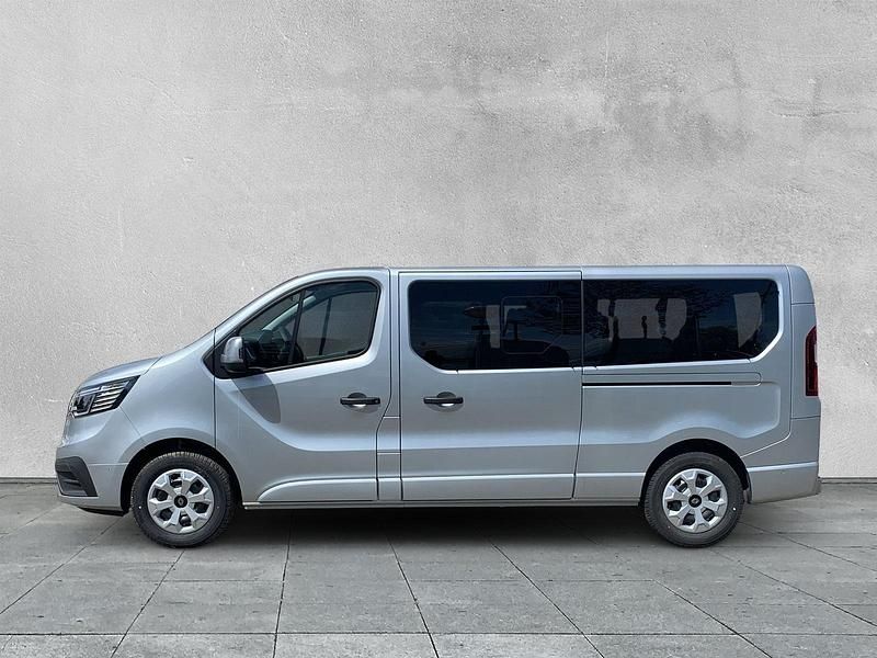 Ny Renault Trafic Evolution 150 HK (110 kW) 2026 Grå MPV