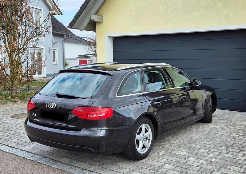 Gebraucht Audi A4 Ambiente 136 PS (100 kW) 2010 Grau Kombi