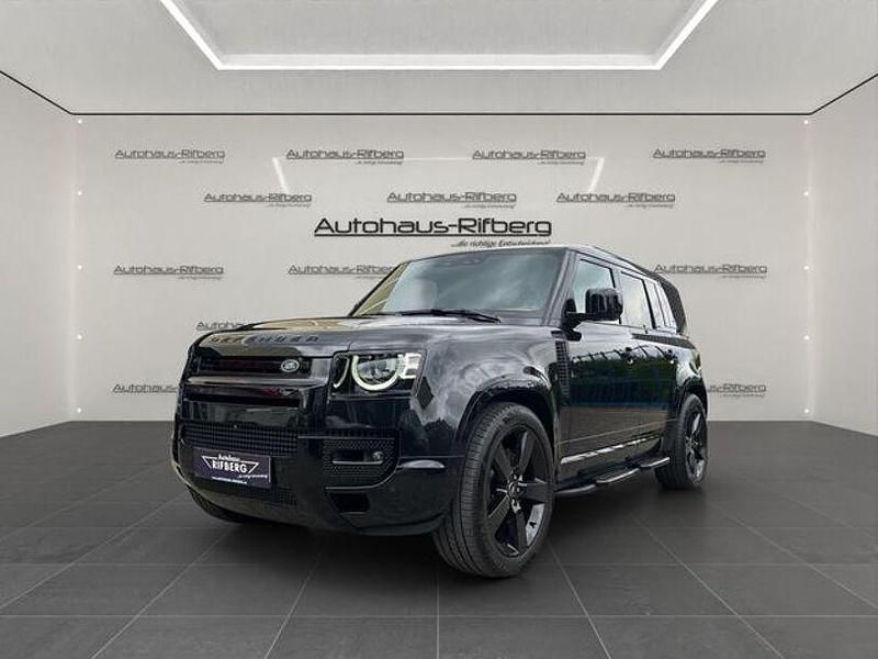 Schwarz Gebraucht 2024 Land Rover Defender HSE Dynamic SUV | 89.890 € (Teuer) - Bild 1/4