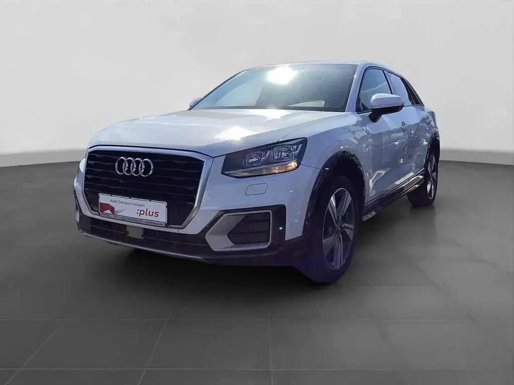 Gebraucht Audi Q2 Design 150 PS (110 kW) 2016 Weiß SUV