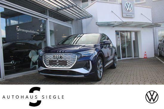 Navarrablau Gebraucht 2022 Audi Q4 Sportback e-tron S-Line SUV | 33.940 € (Fairer Preis) - Bild 1/4