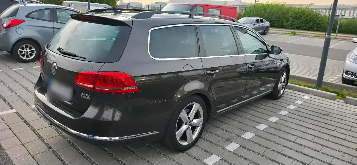 Gebraucht VW Passat 140 PS (102 kW) 2013 Grau Kombi