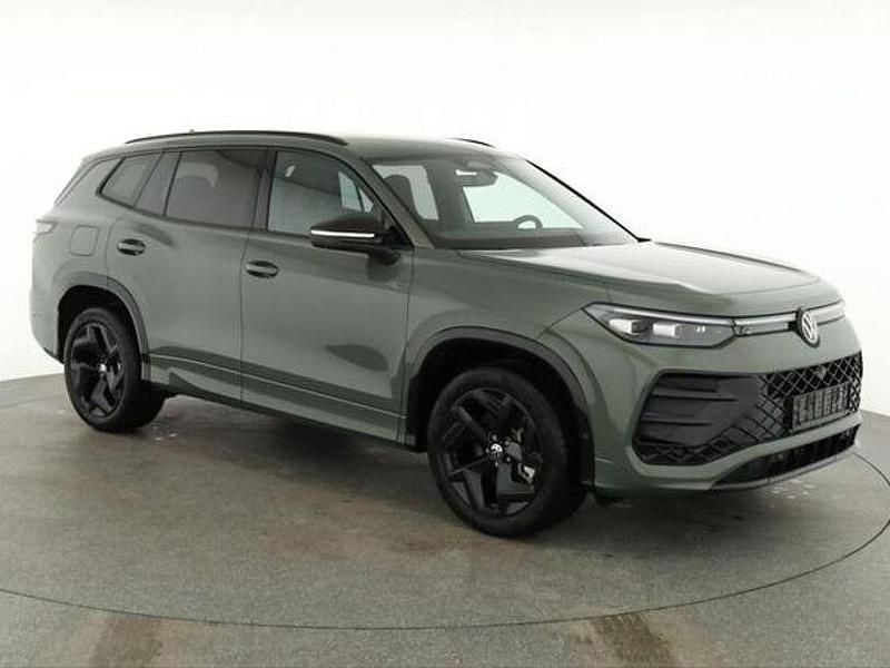 Neu VW Tayron R-line 204 PS (150 kW) 2025 Grün SUV