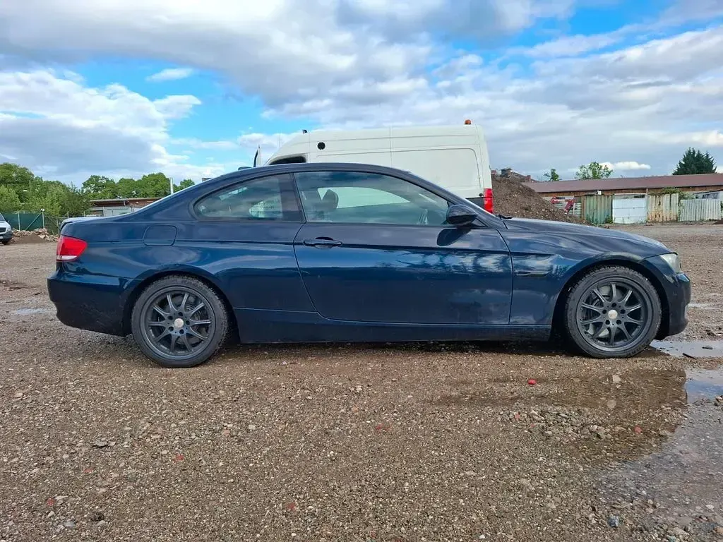 Gebraucht BMW 335 Sport Line 367 PS (269 kW) 2008 Blau Coupé