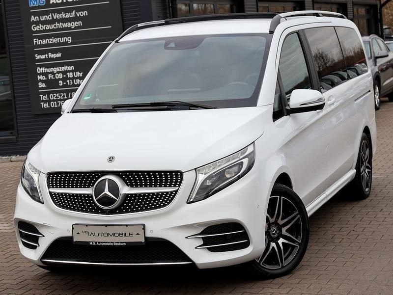 Bergkristallweiß metallic Gebraucht 2020 Mercedes V300 AMG line Van / Kleinbus | 49.450 € (Fairer Preis) - Bild 1/4