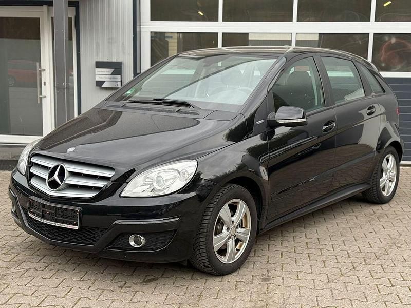 Schwarz Gebraucht 2010 Mercedes B160 Van / Kleinbus | 3.000 € (Guter Preis) - Bild 1/4