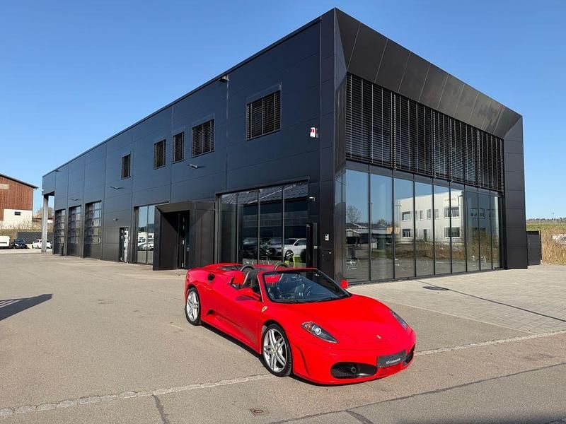 Second-hand Ferrari F430 489 CP (359 kW) 2008 Roșu Cabrio