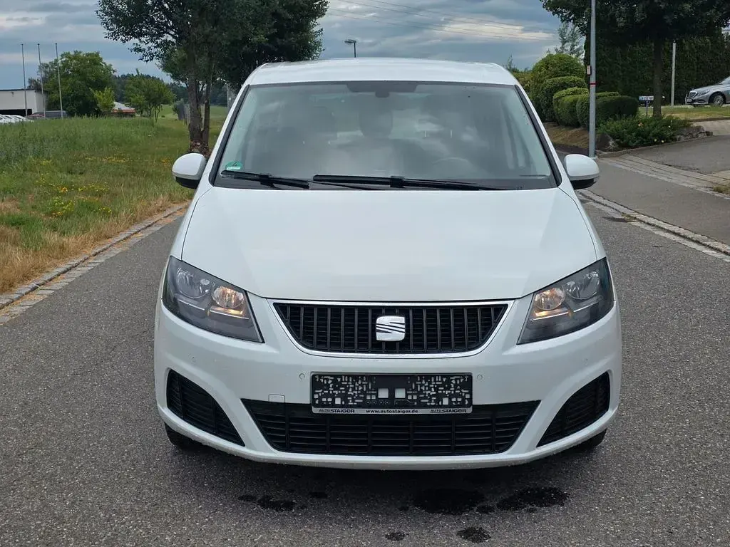 Gebraucht Seat Alhambra 140 PS (102 kW) 2015 Weiß Van / Kleinbus
