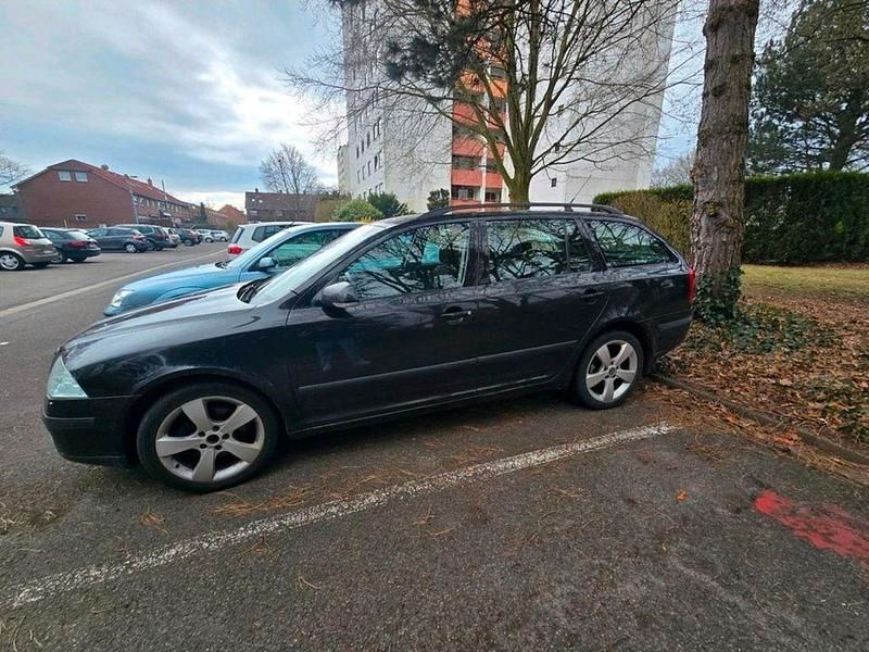 Gebraucht Skoda Octavia Team Edition 105 PS (77 kW) 2005 Schwarz Kombi