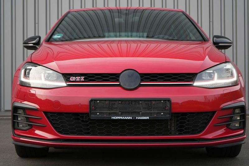 Gebraucht VW Golf VII GTI 230 PS (169 kW) 2018 Rot Limousine