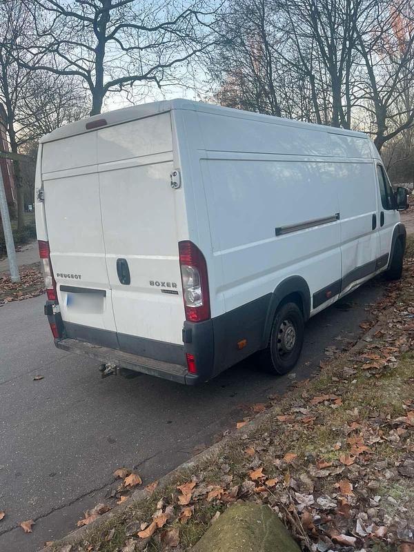 Gebraucht Peugeot Boxer 145 PS (106 kW) 2011 Weiß Van
