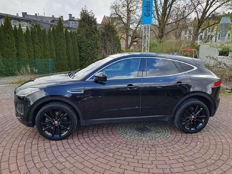Second-hand Jaguar E-Pace 300 CP (220 kW) 2020 Negru SUV