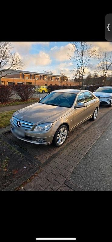 Gebraucht Mercedes C220 170 PS (125 kW) 2008 Gold Limousine