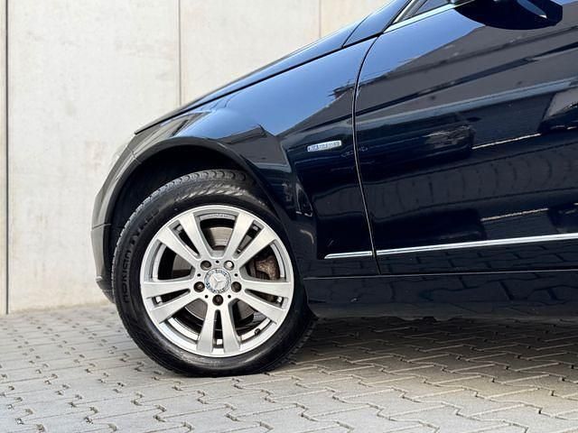 Gebraucht Mercedes C250 204 PS (150 kW) 2009 Schwarz Kombi