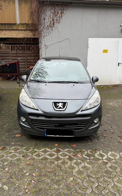 Grau Gebraucht 2010 Peugeot 207 Kleinwagen | 1.150 € (Superpreis) - Bild 1/4