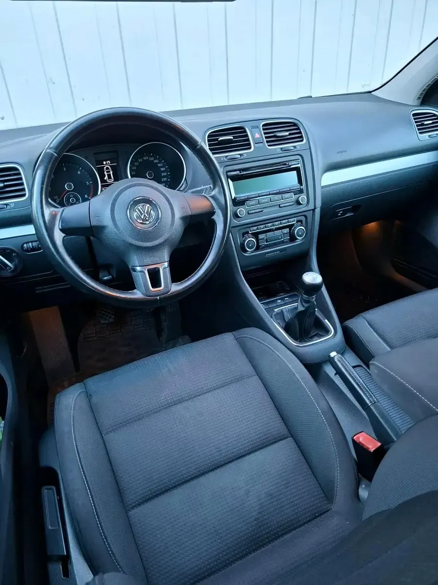 Używany VW Golf VI Edition 140 KM (102 kW) 2011 Czarny Hatchback
