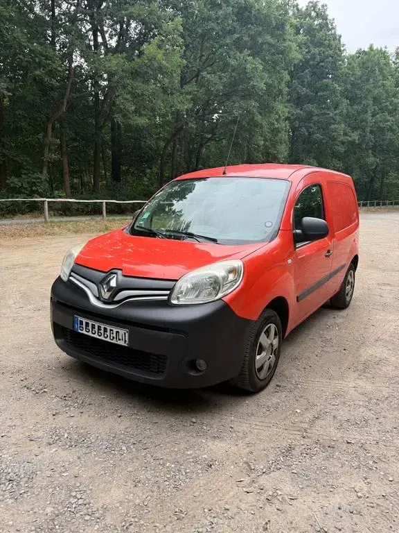 Gebraucht Renault Kangoo 110 PS (80 kW) 2014 Rot Van / Kleinbus