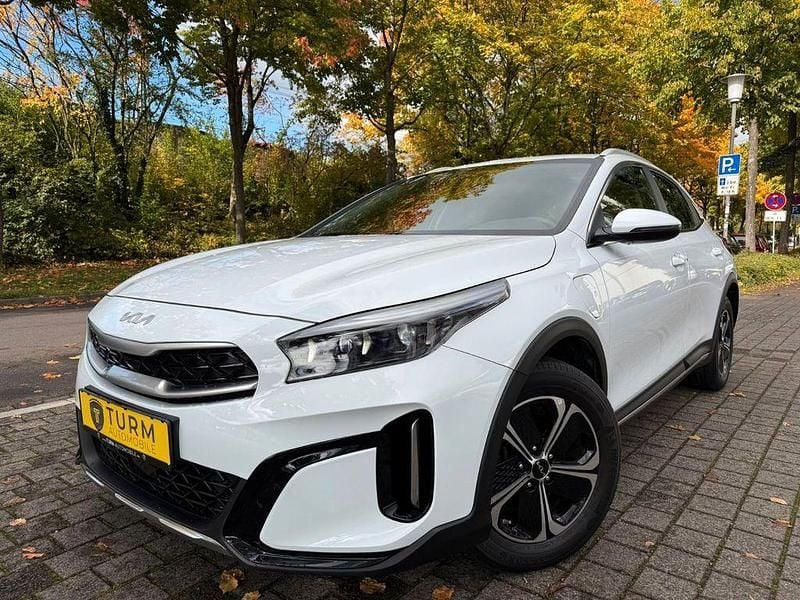 Weiß Gebraucht 2022 Kia XCeed Vision SUV | 18.944 € (Superpreis) - Bild 1/4