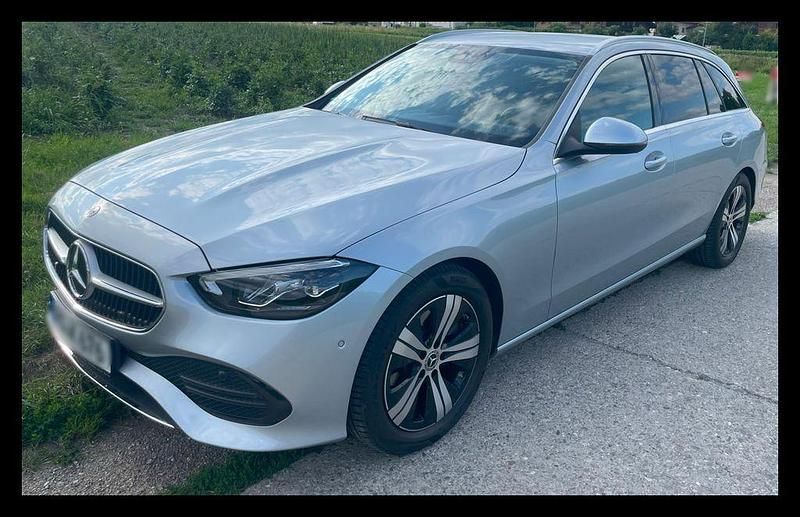 Silber Gebraucht 2023 Mercedes C200 Kombi | 36.400 € (Fairer Preis) - Bild 1/4