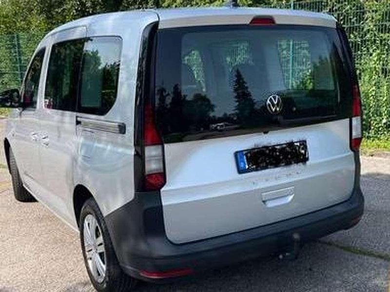 Silber Gebraucht 2021 VW Caddy Van / Kleinbus | 18.500 € (Etwas zu teuer) - Bild 1/4