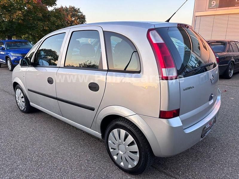 Gebraucht Opel Meriva Enjoy 101 PS (74 kW) 2004 Silber Van / Kleinbus