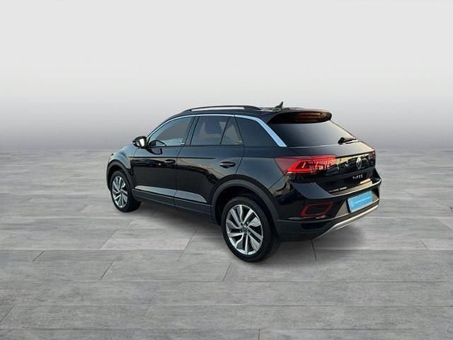 Gebraucht VW T-Roc Move 110 PS (80 kW) 2023 Deep black perleffekt SUV