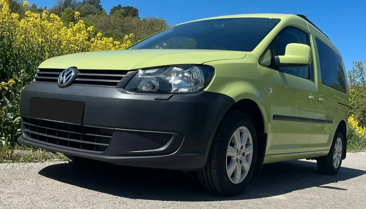 Gebraucht VW Caddy 109 PS (80 kW) 2013 Grün Van / Kleinbus