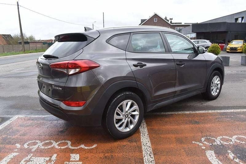 Gebraucht Hyundai Tucson Edition 116 PS (85 kW) 2018 Grau SUV