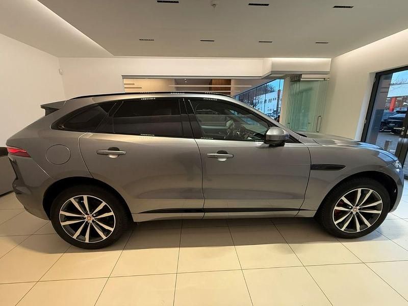 Gebraucht Jaguar F-Pace R-Dynamic 400 PS (294 kW) 2022 Grau SUV