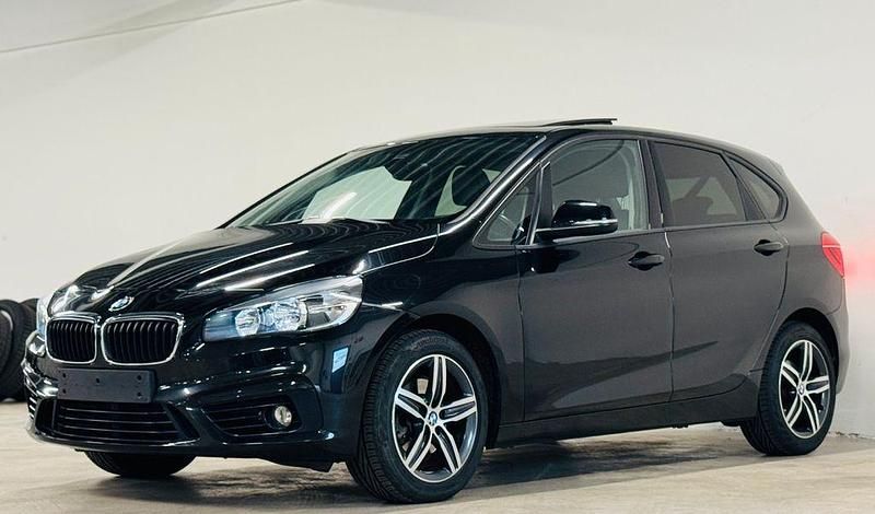 Schwarz Gebraucht 2014 BMW 218 Active Tourer Sport Line Van / Kleinbus | 8.500 € (Guter Preis) - Bild 1/4